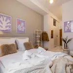 Tintura By Bast 143 - Antresola Off Piotrkowska 143 Ec1 Stajnia Jednorozca Winda Parking Platny Orientarium, Hopa Lupa Atlas Arena Apartment