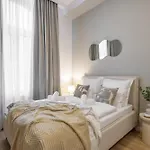 Apartment Tintura By Bast 143 - Antresola Off Piotrkowska 143 Ec1 Stajnia Jednorozca Winda Parking Platny Orientarium, Hopa Lupa Atlas Arena