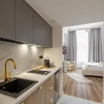 Apartment Tintura By Bast 143 - Antresola Off Piotrkowska 143 Ec1 Stajnia Jednorozca Winda Parking Platny Orientarium, Hopa Lupa Atlas Arena Lodz