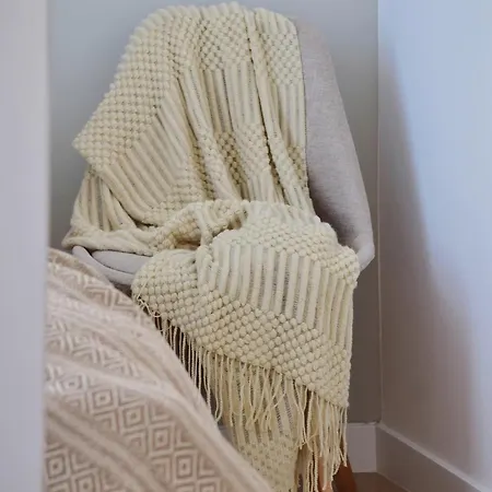 Tintura By Bast 143 - Antresola Off Piotrkowska 143 Ec1 Stajnia Jednorozca Winda Parking Platny Orientarium, Hopa Lupa Atlas Arena Апартаменты