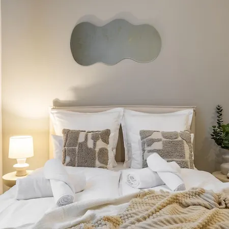 Апартаменты Tintura By Bast 143 - Antresola Off Piotrkowska 143 Ec1 Stajnia Jednorozca Winda Parking Platny Orientarium, Hopa Lupa Atlas Arena