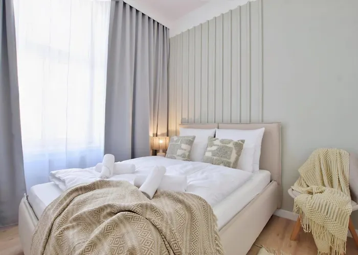 Lejlighed Tintura By Bast 143 - Antresola Off Piotrkowska 143 Ec1 Stajnia Jednorozca Winda Parking Platny Orientarium, Hopa Lupa Atlas Arena Łódź