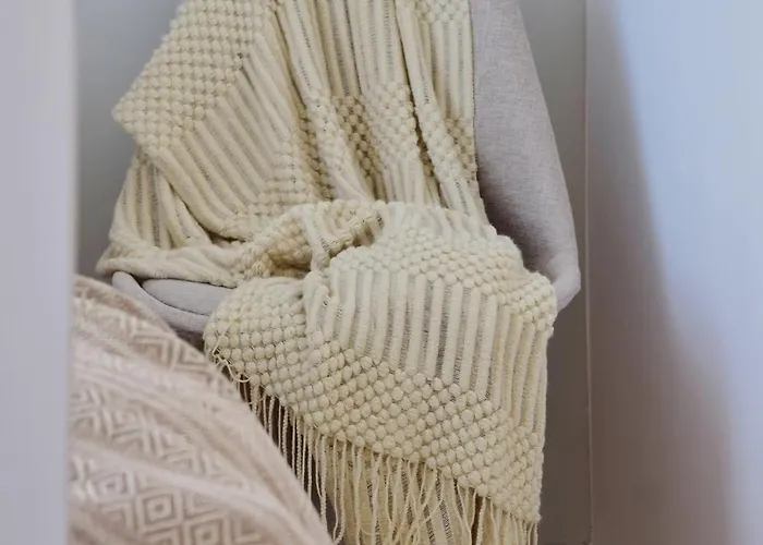 Tintura By Bast 143 - Antresola Off Piotrkowska 143 Ec1 Stajnia Jednorozca Winda Parking Platny Orientarium, Hopa Lupa Atlas Arena Lejlighed