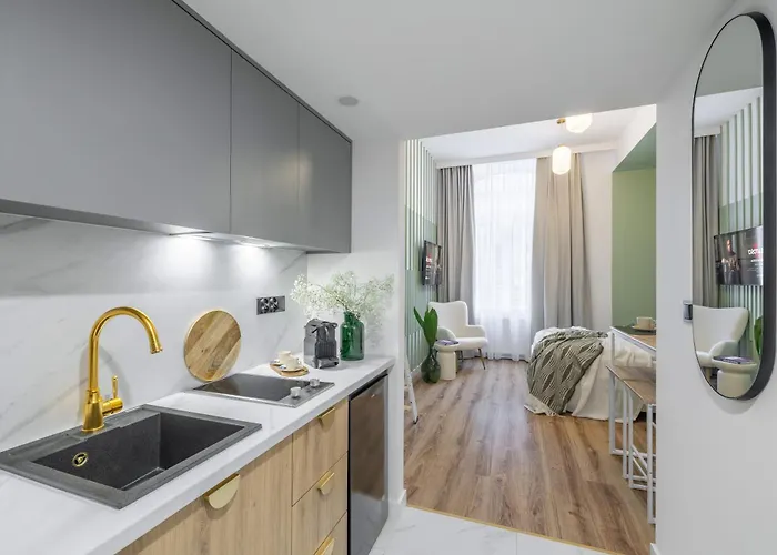 Tintura By Bast 143 - Antresola Off Piotrkowska 143 Ec1 Stajnia Jednorozca Winda Parking Platny Orientarium, Hopa Lupa Atlas Arena Lejlighed *