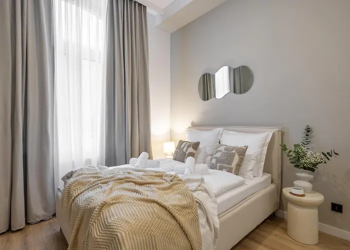 Lejlighed Tintura By Bast 143 - Antresola Off Piotrkowska 143 Ec1 Stajnia Jednorozca Winda Parking Platny Orientarium, Hopa Lupa Atlas Arena