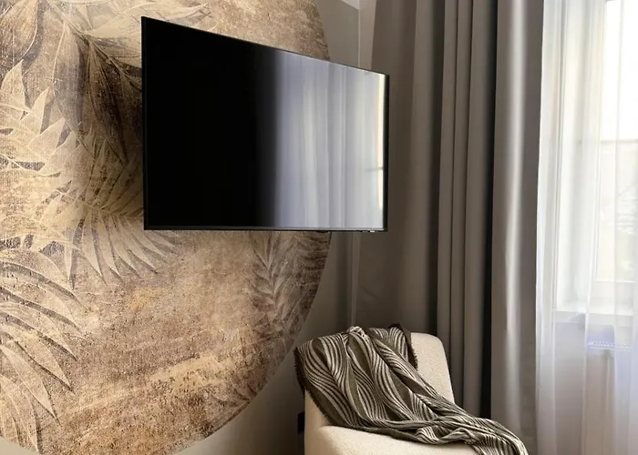 Tintura By Bast 143 - Antresola Off Piotrkowska 143 Ec1 Stajnia Jednorożca Winda Parking Płatny Orientarium, Hopa Lupa Atlas Arena Apartament *